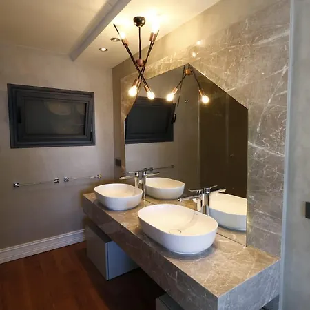 Vistaport B - Luxury With Private Pool And Sea View *