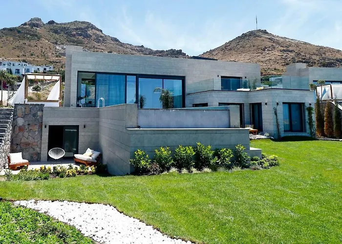 Villa Vistaport B - Luxury With Private Pool And Sea View